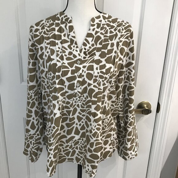Notations Tops - Notations Women's Animal Print Blouse M
